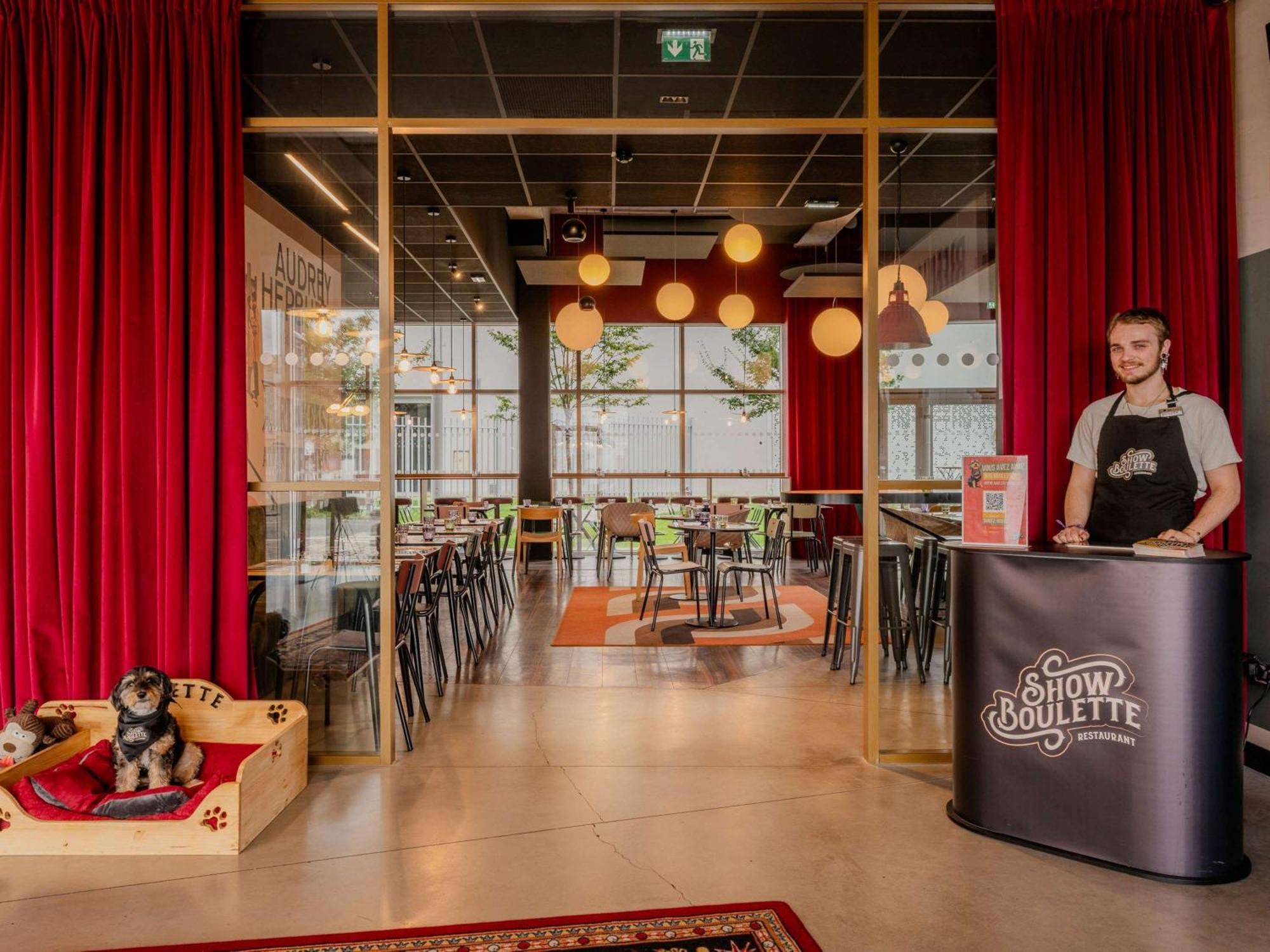 Ibis Styles Lens Centre Gare Hotel Ngoại thất bức ảnh